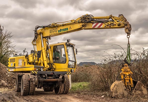 推土机驾驶员培训教程：提升驾驶技能